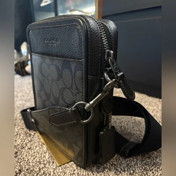 COACH SULLIVAN CROSSBODY IN SIGNATURE CANVAS - Picture 12 of 15